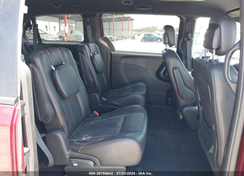 2018 DODGE GRAND CARAVAN GT VIN: 2C4RDGEG2JR196217