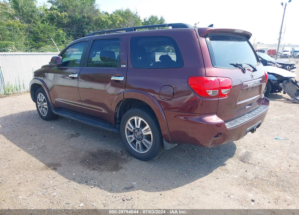 2011 TOYOTA SEQUOIA SR5 5.7L V8 VIN: 5TDZY5G1XBS032045