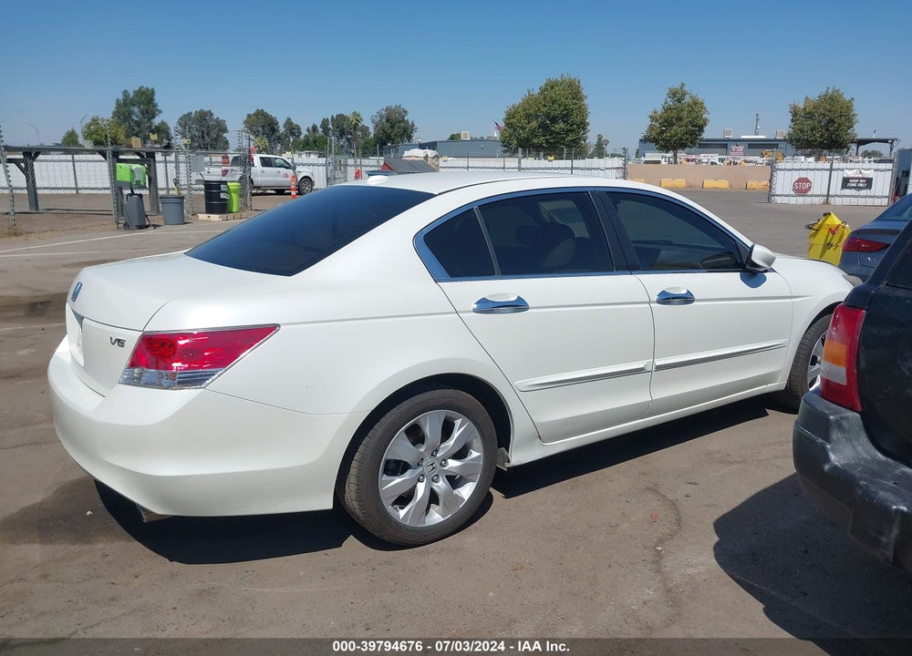 2010 HONDA ACCORD 3.5 EX-L VIN: 1HGCP3F85AA029899