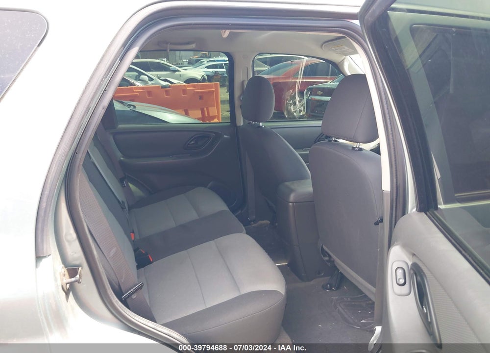 2007 FORD ESCAPE XLS/XLS MANUAL VIN: 1FMYU02ZX7KB25861