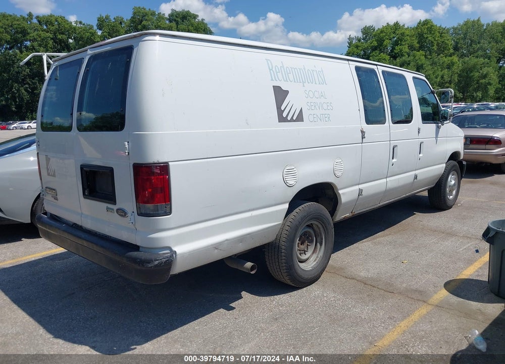 2011 FORD E-350 SUPER DUTY COMMERCIAL VIN: 1FDSS3EL2BDA32785