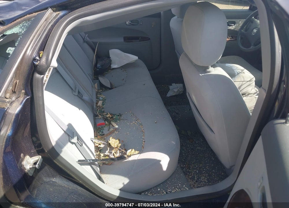 2007 BUICK LACROSSE VIN: 2G4WC582671181541