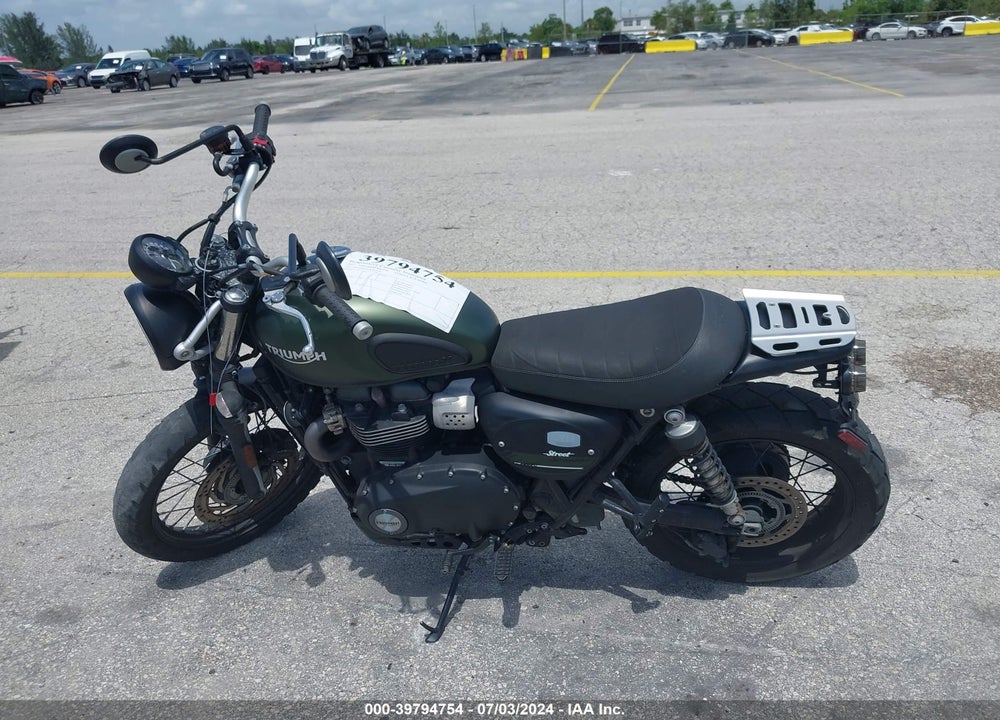 2017 TRIUMPH MOTORCYCLE STREET SCRAMBLER VIN: SMTD44GN7HT812552