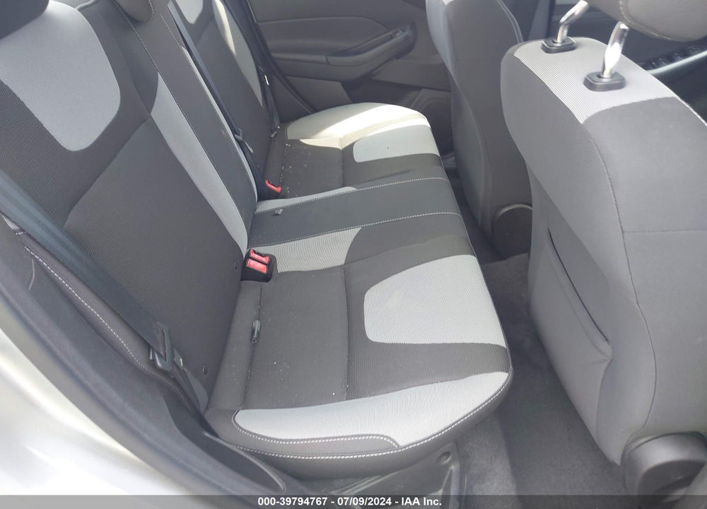 2012 FORD FOCUS SE VIN: 1FAHP3F2XCL231165