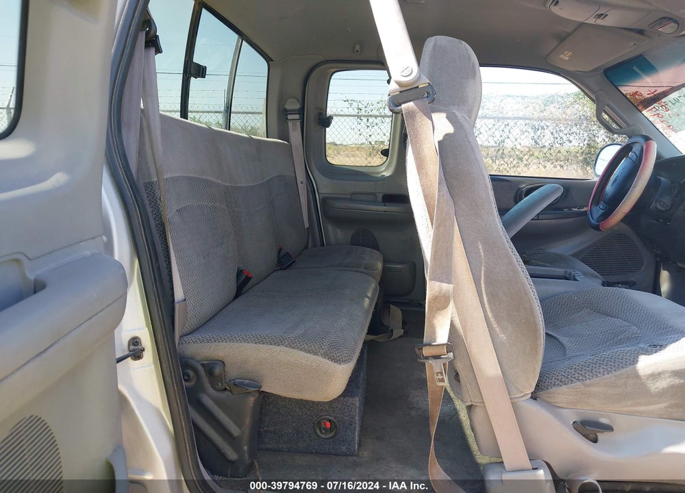 2000 FORD F-150 LARIAT/WORK SERIES/XL/XLT VIN: 1FTRX18L8YKA66643