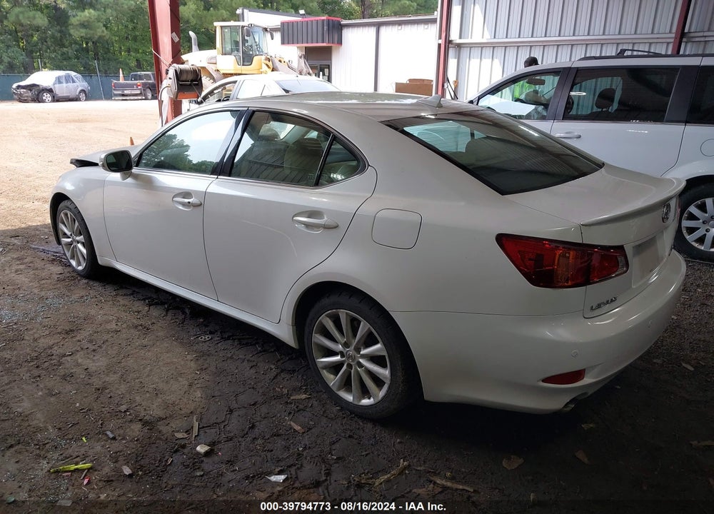 2009 LEXUS IS 250 VIN: JTHCK262695027648