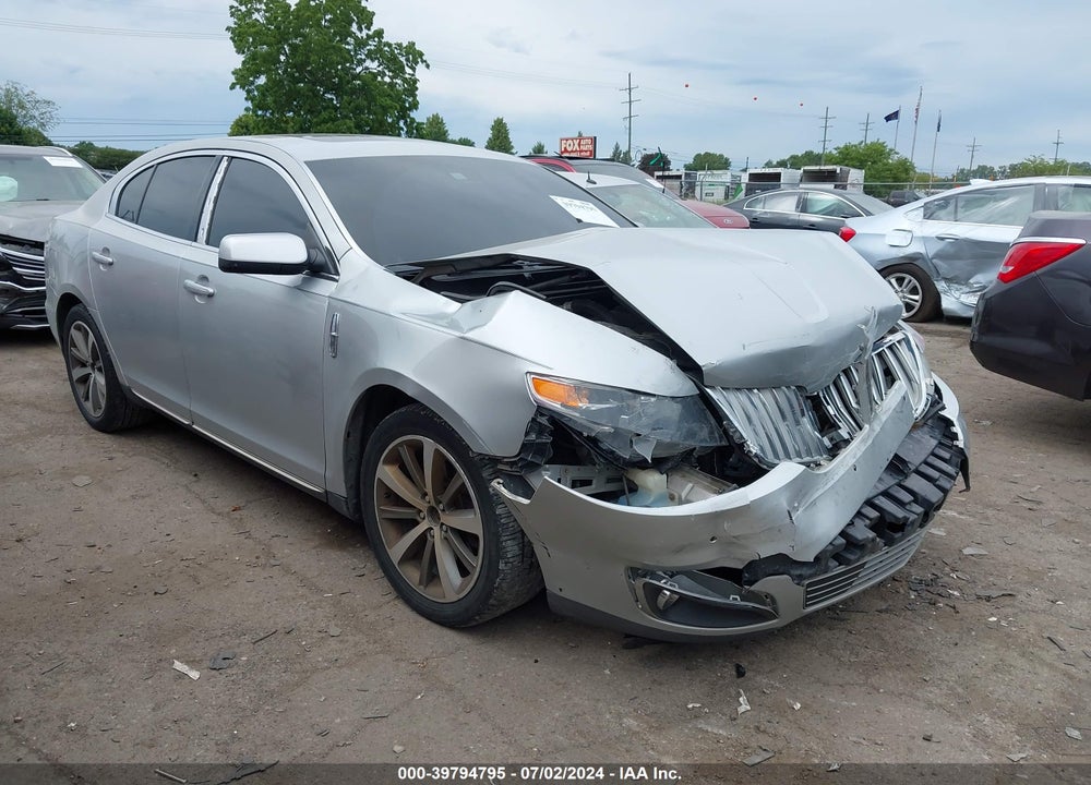 2009 LINCOLN MKS VIN: 1LNHM94R09G616057