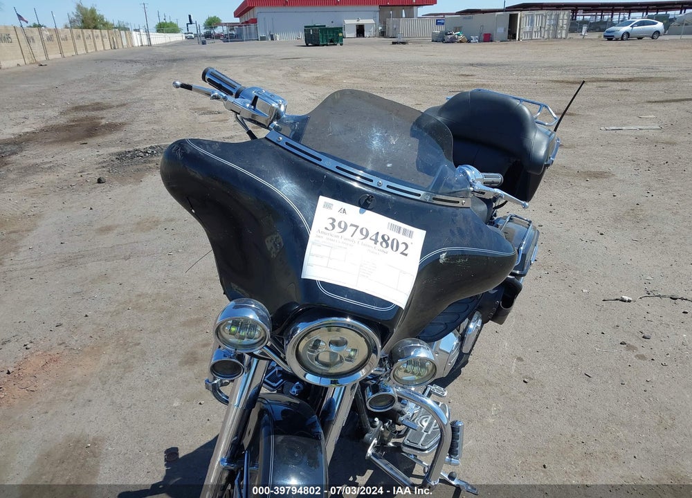 2005 HARLEY-DAVIDSON FLHTCI VIN: 1HD1FFW135Y665701