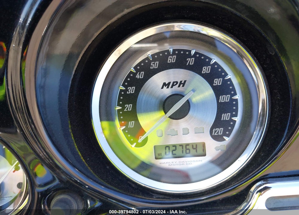 2005 HARLEY-DAVIDSON FLHTCI VIN: 1HD1FFW135Y665701