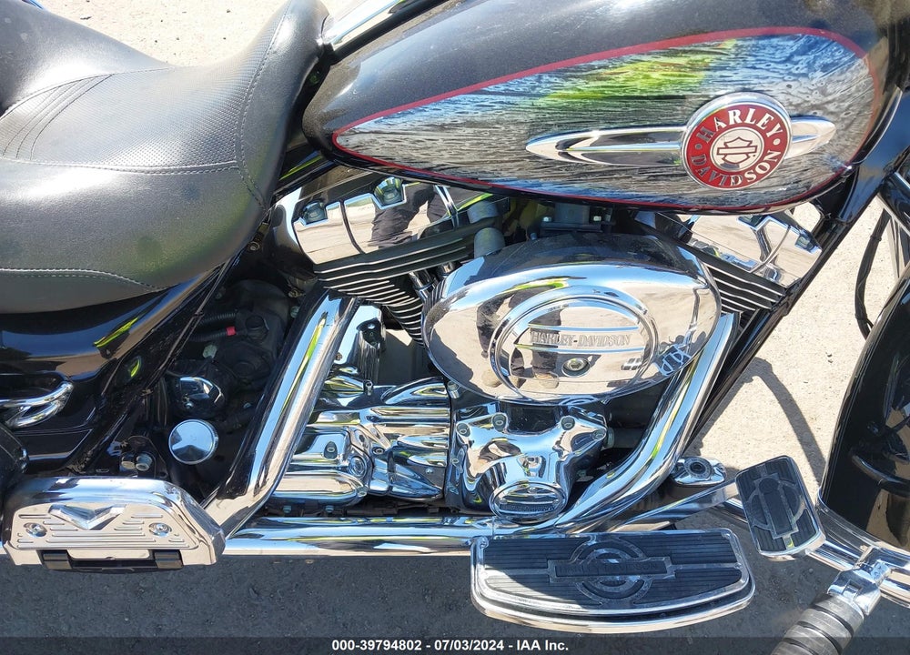 2005 HARLEY-DAVIDSON FLHTCI VIN: 1HD1FFW135Y665701