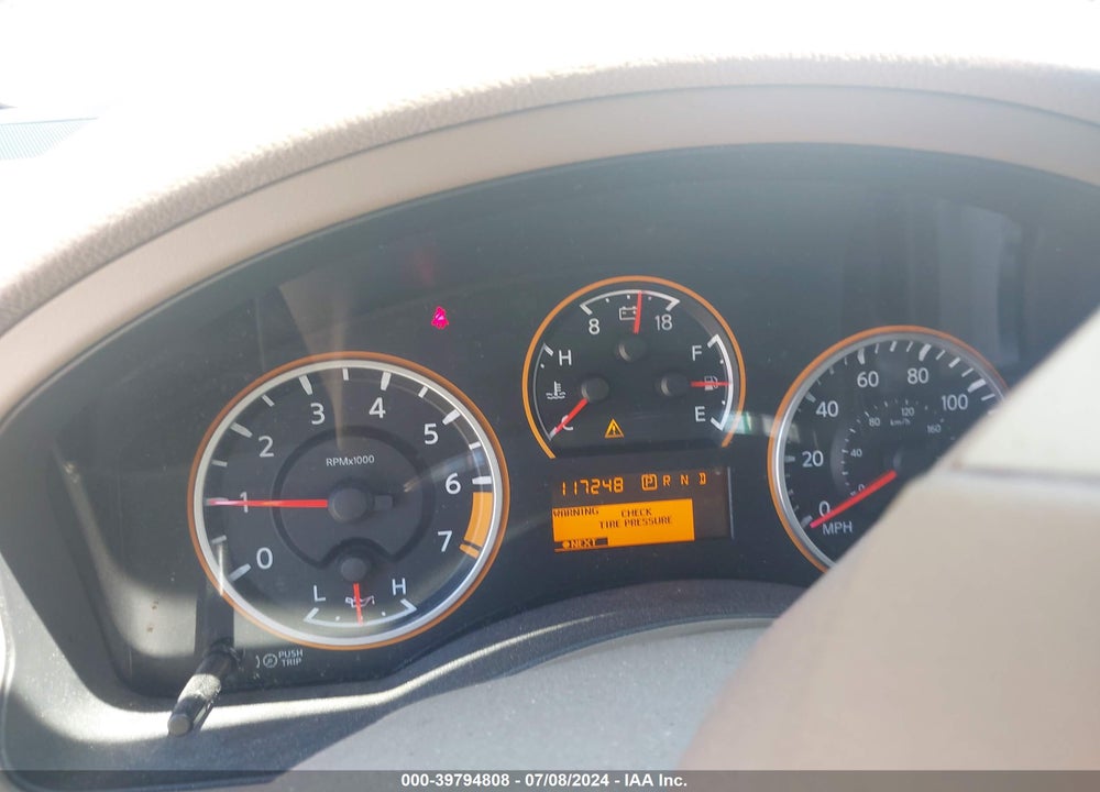 2013 NISSAN ARMADA SV VIN: 5N1BA0ND4DN614152