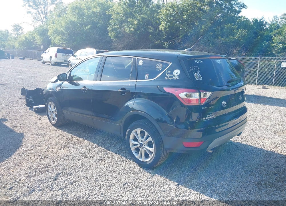2017 FORD ESCAPE SE VIN: 1FMCU0G92HUB77686