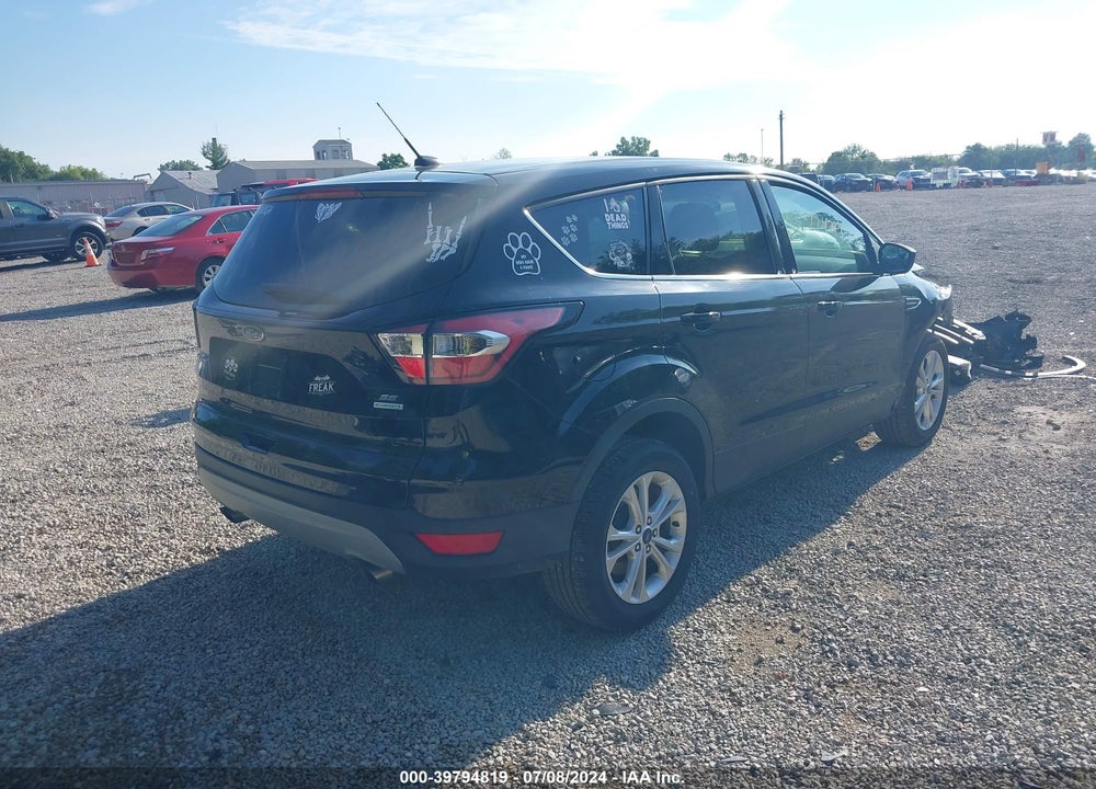 2017 FORD ESCAPE SE VIN: 1FMCU0G92HUB77686