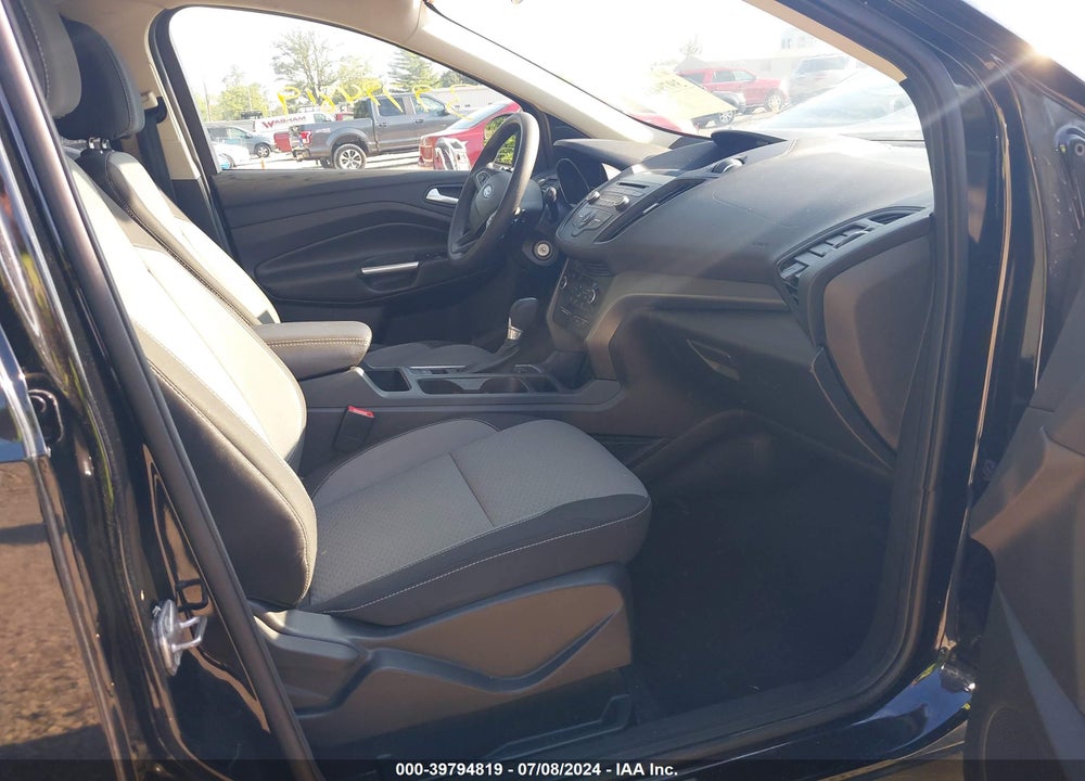 2017 FORD ESCAPE SE VIN: 1FMCU0G92HUB77686