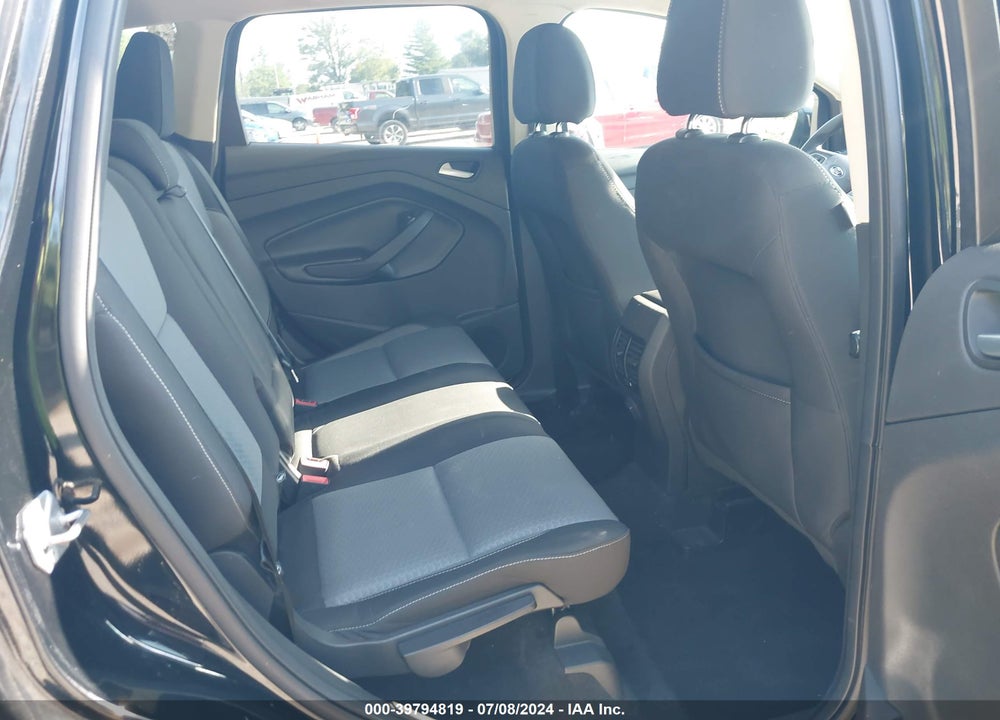 2017 FORD ESCAPE SE VIN: 1FMCU0G92HUB77686
