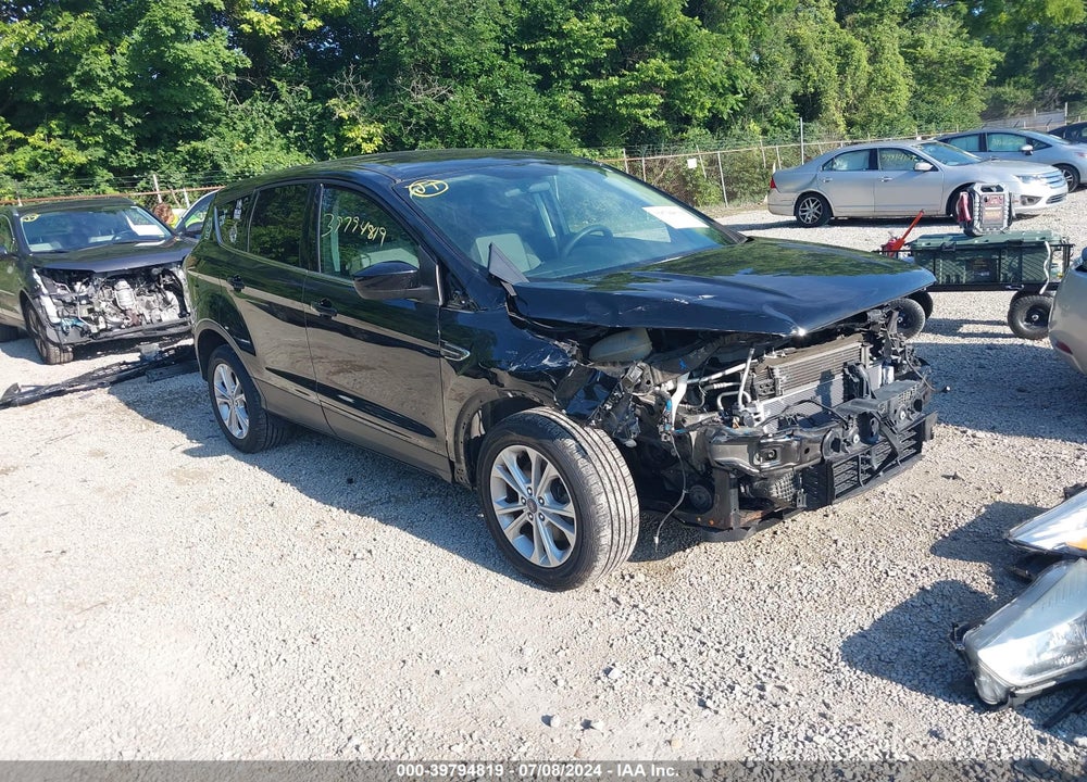 2017 FORD ESCAPE SE VIN: 1FMCU0G92HUB77686