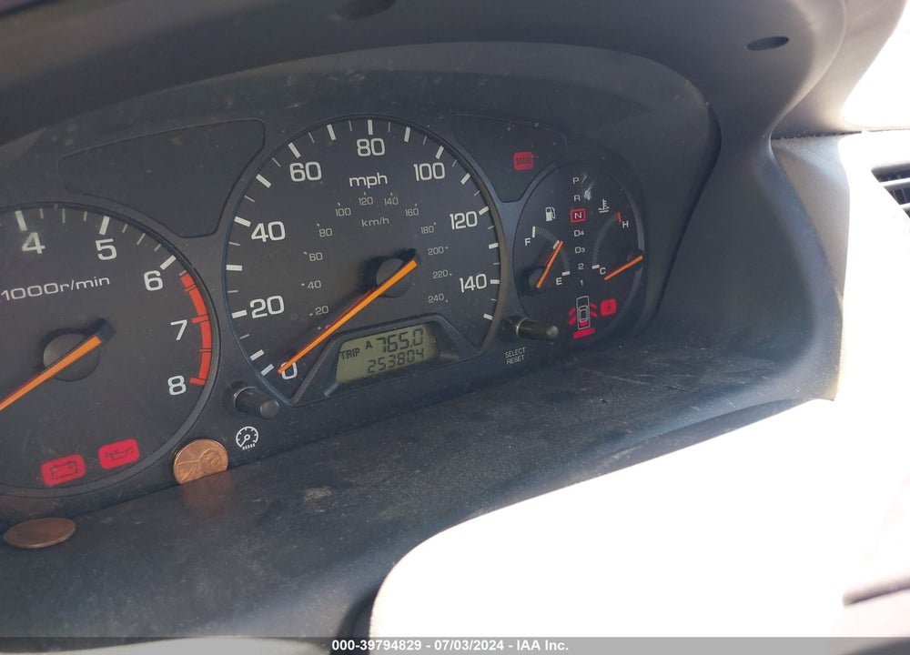 2002 HONDA ACCORD 2.3 LX VIN: 1HGCG66572A001286