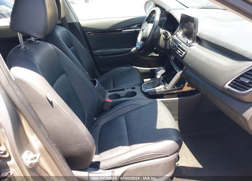 2021 KIA SELTOS SX TURBO VIN: KNDETCA23M7151815