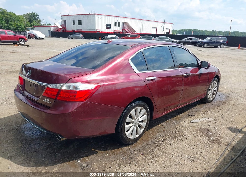 2013 HONDA ACCORD TOURING VIN: 1HGCR3F94DA031182