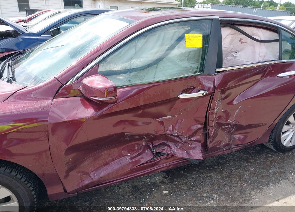 2013 HONDA ACCORD TOURING VIN: 1HGCR3F94DA031182