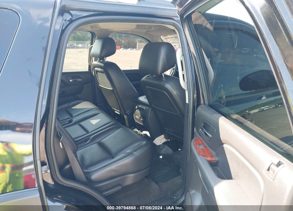 2010 GMC YUKON SLT VIN: 1GKUKCE01AR286951