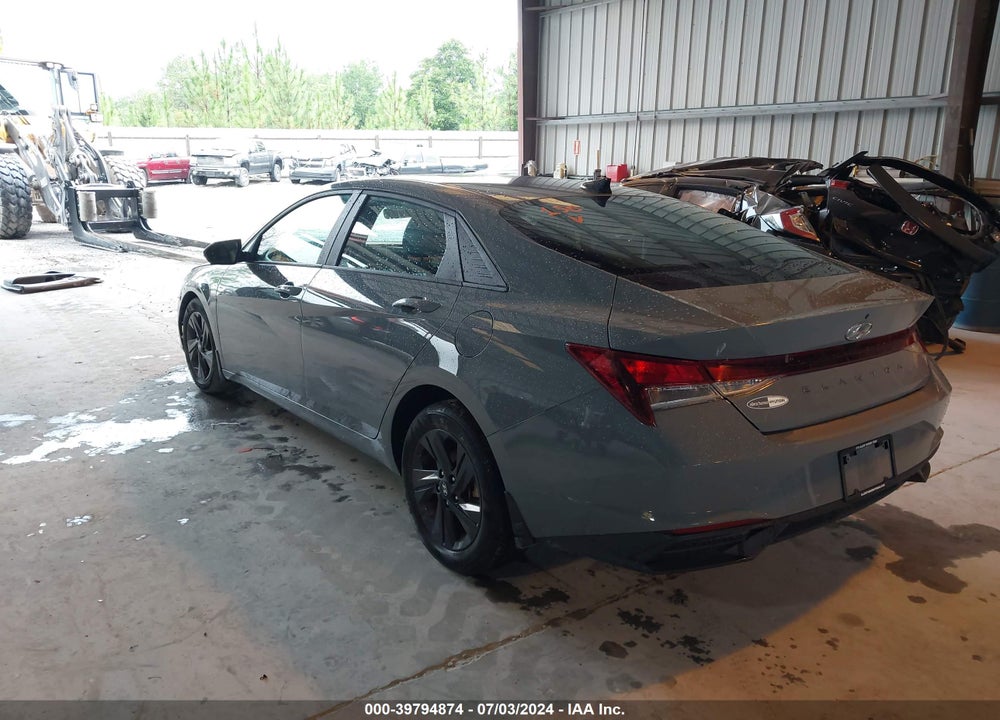 2022 HYUNDAI ELANTRA SEL VIN: KMHLM4AG1NU345182