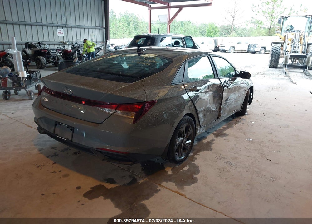 2022 HYUNDAI ELANTRA SEL VIN: KMHLM4AG1NU345182