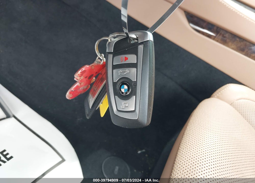 2014 BMW ALPINA B7 VIN: WBAYE8C52ED136220