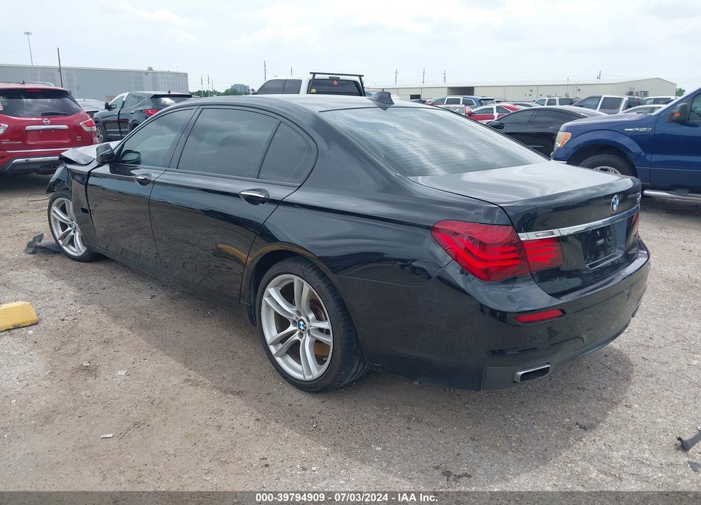 2014 BMW ALPINA B7 VIN: WBAYE8C52ED136220