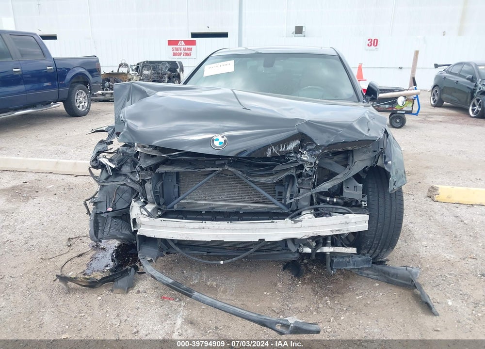 2014 BMW ALPINA B7 VIN: WBAYE8C52ED136220