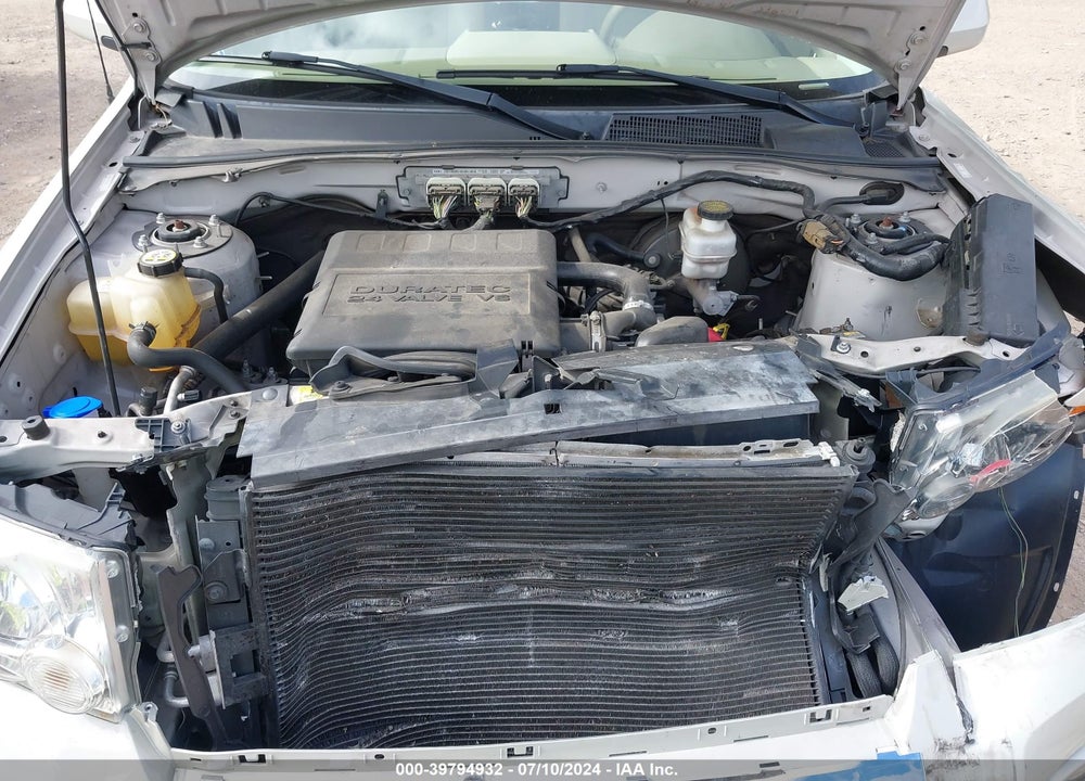2009 FORD ESCAPE LIMITED VIN: 1FMCU04G79KB54677