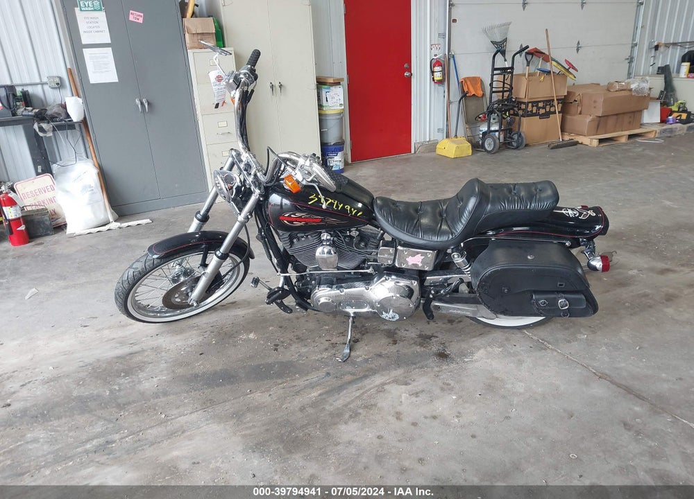 1999 HARLEY-DAVIDSON FXDWG VIN: 1HD1GEV18XY332101