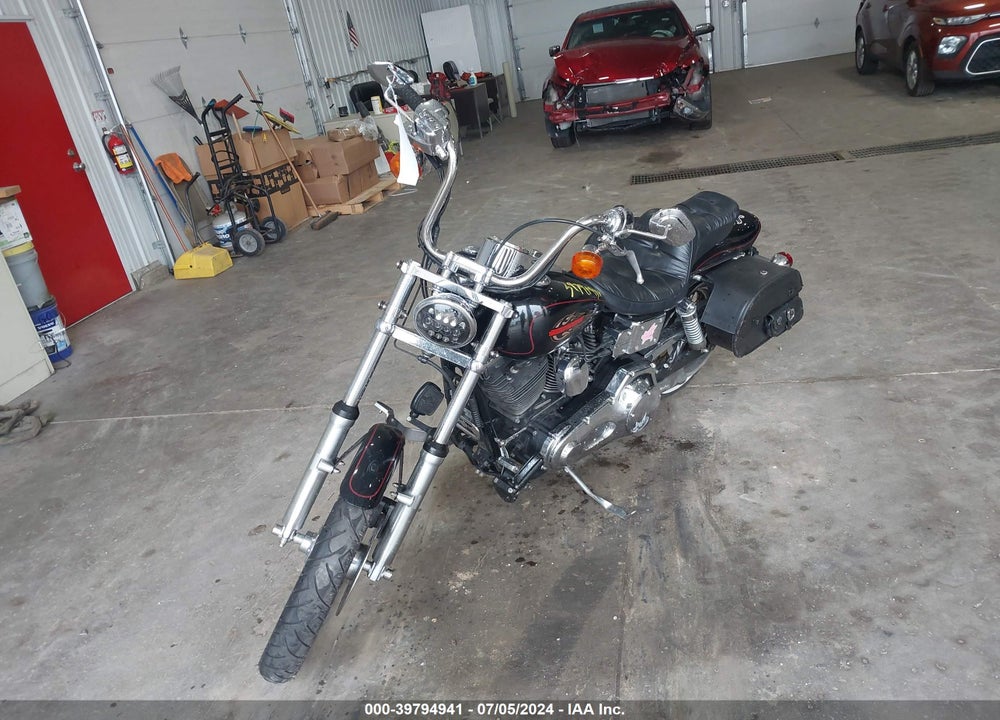 1999 HARLEY-DAVIDSON FXDWG VIN: 1HD1GEV18XY332101