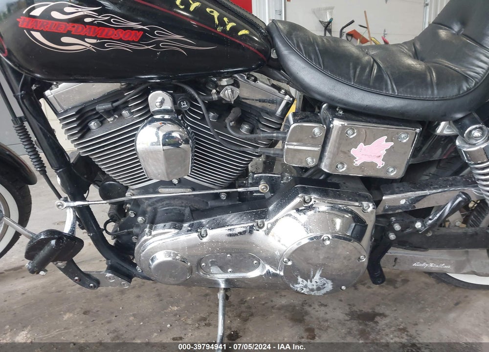1999 HARLEY-DAVIDSON FXDWG VIN: 1HD1GEV18XY332101