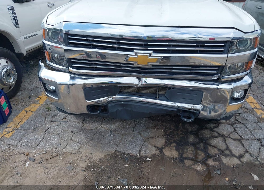 2017 CHEVROLET SILVERADO 2500HD LT VIN: 1GC1CVEG1HF110711