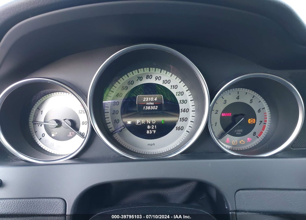 2013 MERCEDES-BENZ C 250 LUXURY/SPORT VIN: WDDGF4HB4DR257583