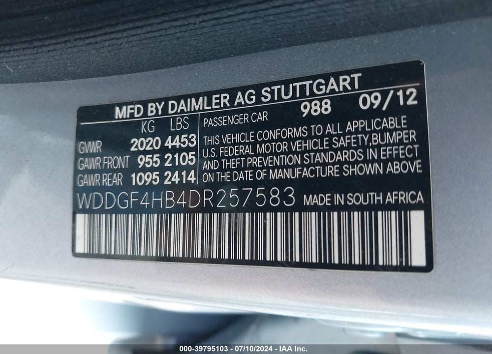 2013 MERCEDES-BENZ C 250 LUXURY/SPORT VIN: WDDGF4HB4DR257583