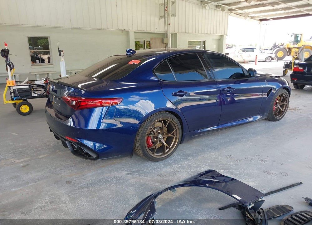 2019 ALFA ROMEO GIULIA QUADRIFOGLIO RWD VIN: ZARFAMEV9K7612331
