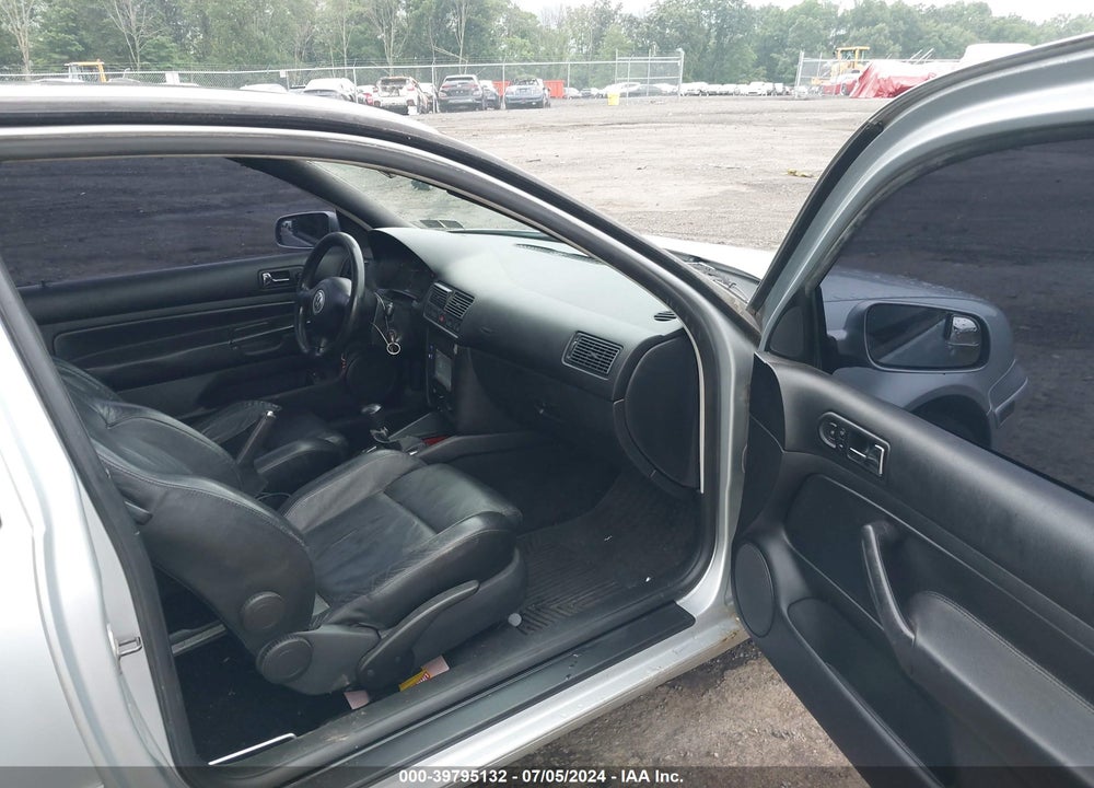 2005 VOLKSWAGEN GTI 1.8T VIN: 9BWDE61J254020494