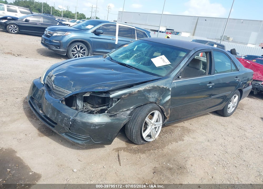 2002 TOYOTA CAMRY LE VIN: 4T1BE32K32U560872