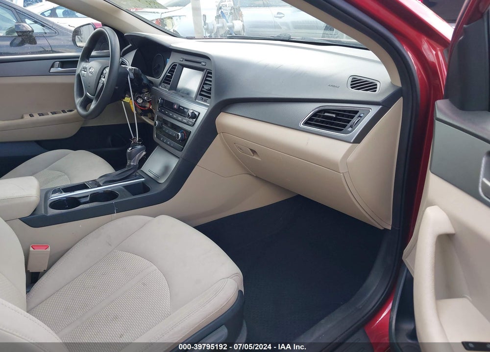 2016 HYUNDAI SONATA SE VIN: 5NPE24AF5GH276665