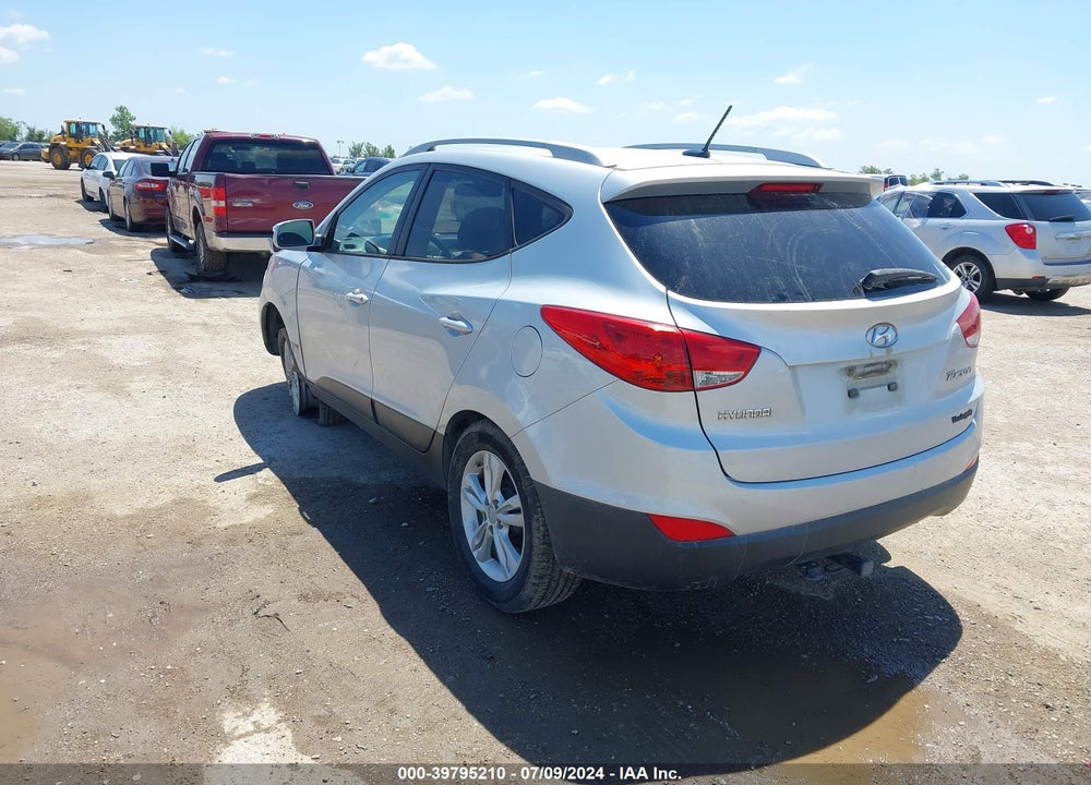 2013 HYUNDAI TUCSON GLS VIN: KM8JU3AC7DU655432