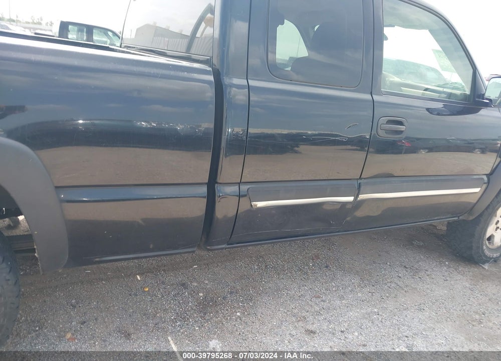 2007 CHEVROLET SILVERADO 1500 CLASSIC LT1 VIN: 1GCEK19Z37Z196710