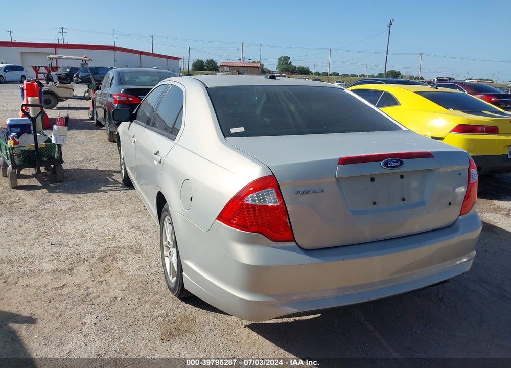 2010 FORD FUSION S VIN: 3FAHP0GA6AR275778