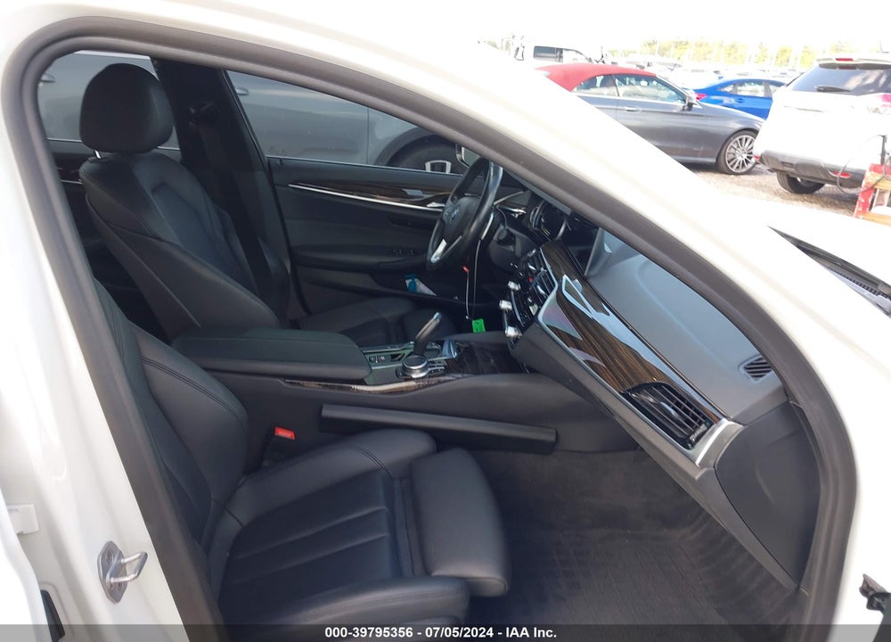 2018 BMW 530E IPERFORMANCE VIN: WBAJA9C52JB252395