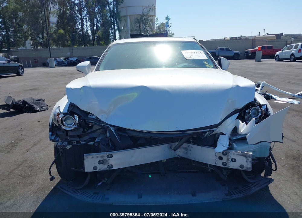 2016 LEXUS IS 200T VIN: JTHBA1D21G5008630