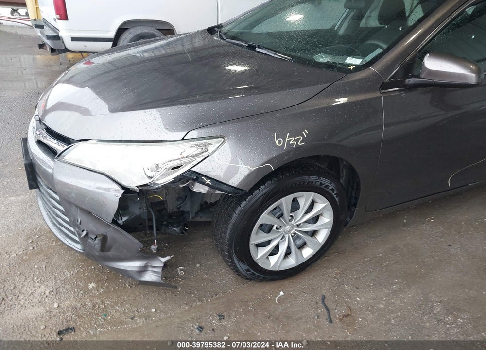 2016 TOYOTA CAMRY LE VIN: 4T4BF1FK4GR516923