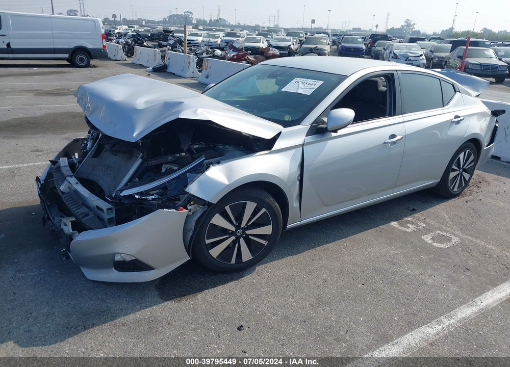 2022 NISSAN ALTIMA SV FWD VIN: 1N4BL4DV0NN340603