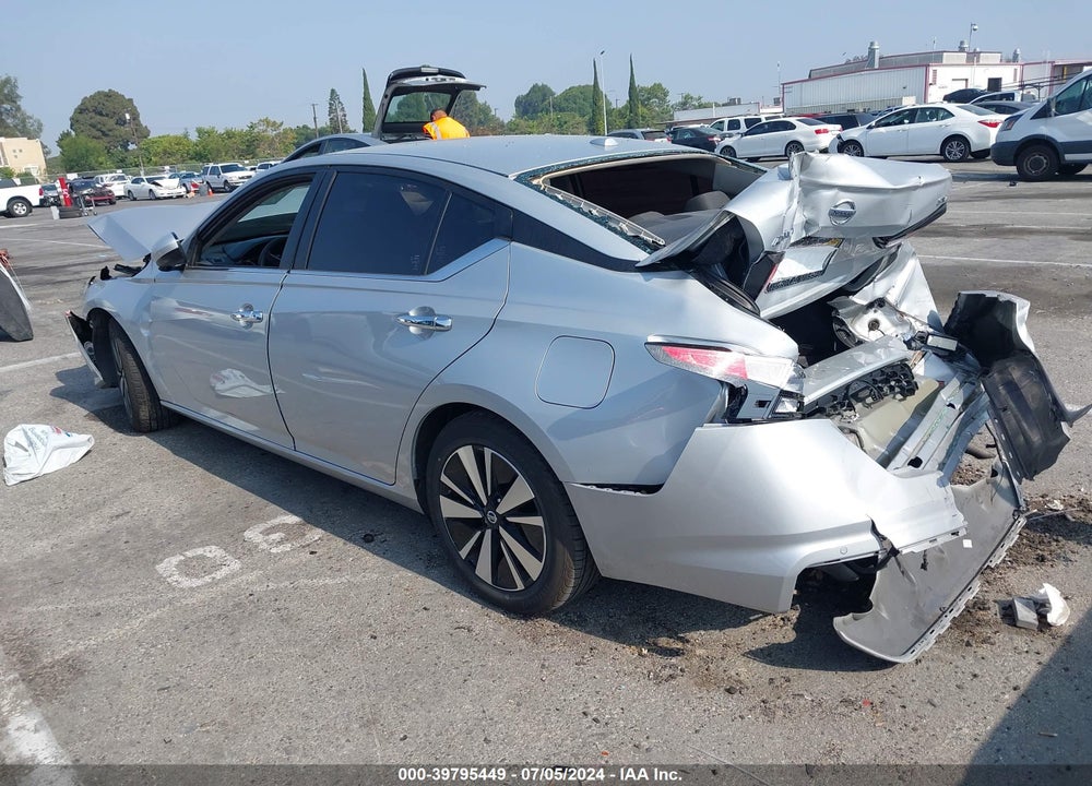 2022 NISSAN ALTIMA SV FWD VIN: 1N4BL4DV0NN340603