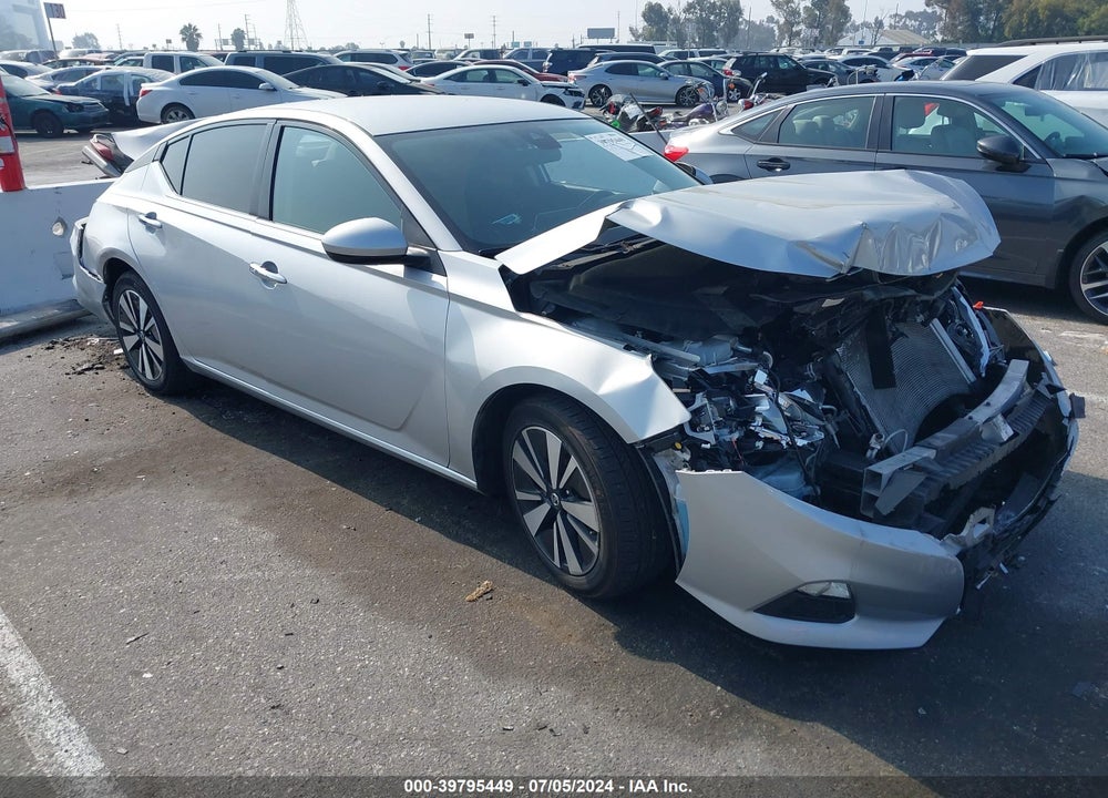 2022 NISSAN ALTIMA SV FWD VIN: 1N4BL4DV0NN340603